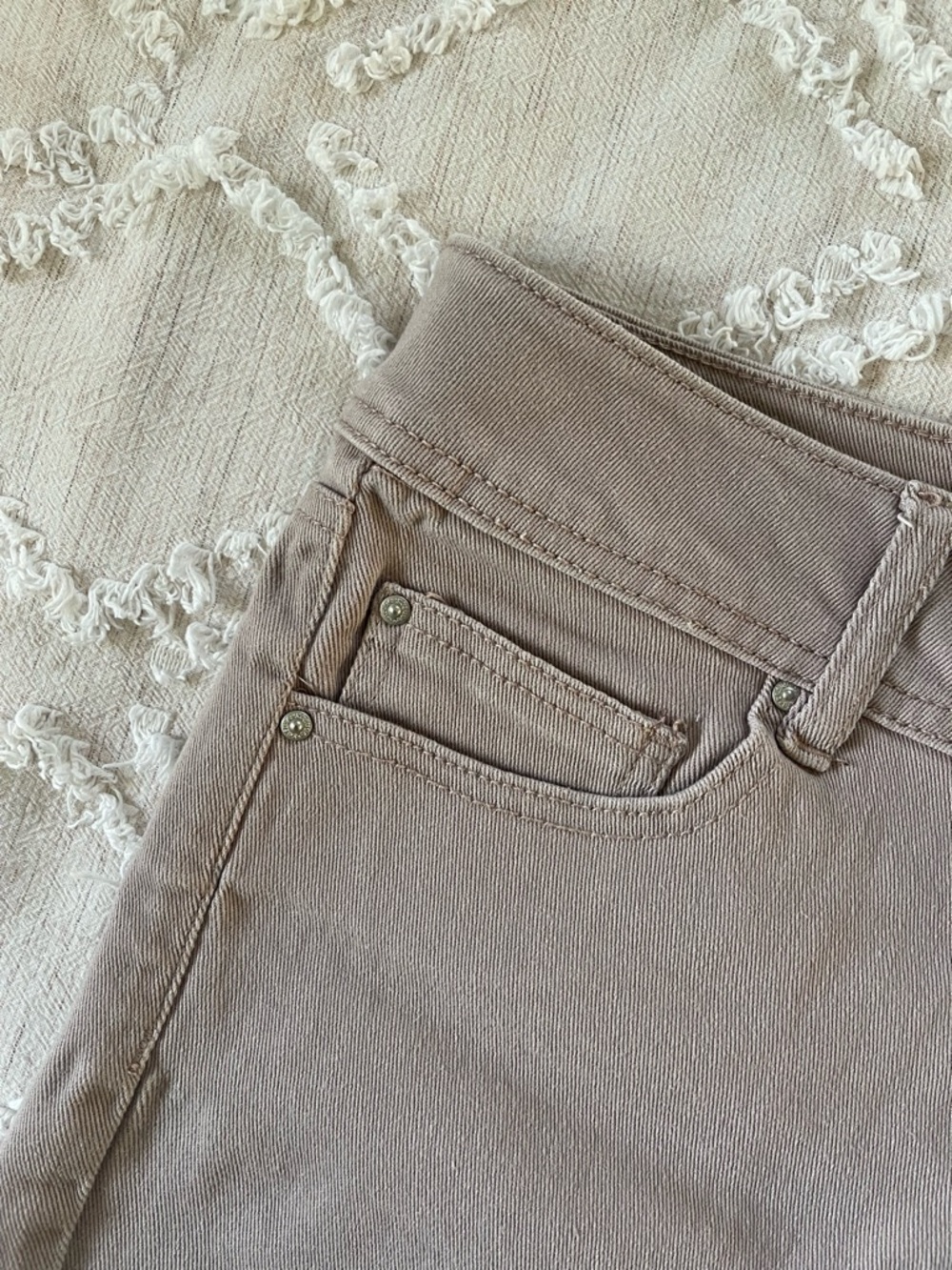 Shorts - Picture 5 of 8